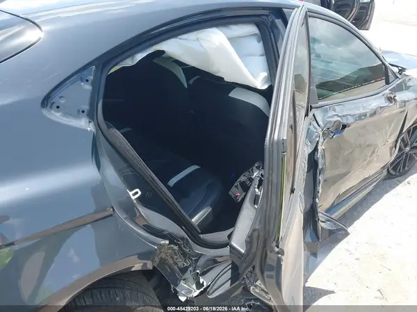 4T1DAACKXTU696201 2026 TOYOTA CAMRY - Image 8