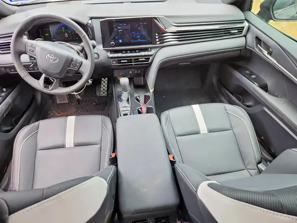 4T1DAACKXTU702529 2026 TOYOTA CAMRY - Image 8