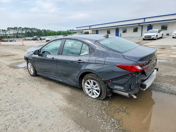 4T1DAACKXTU703986 2026 TOYOTA CAMRY - Image 2