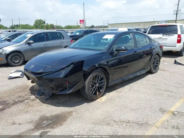 4T1DAACKXTU706838 2026 TOYOTA CAMRY - Image 2