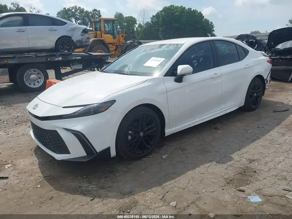 4T1DAACKXTU720786 2026 TOYOTA CAMRY - Image 2