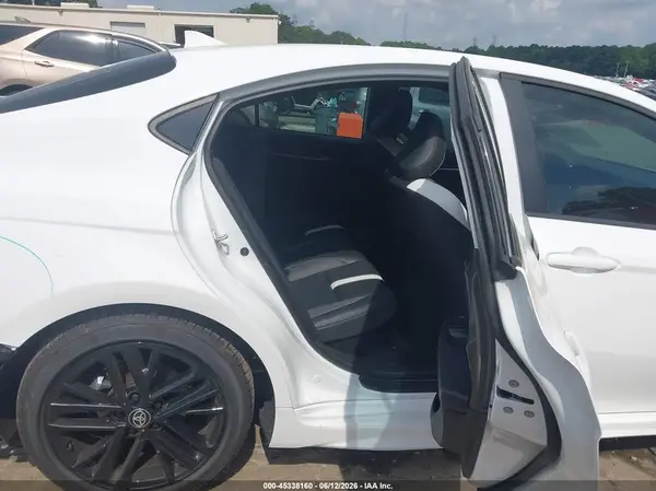 4T1DAACKXTU720786 2026 TOYOTA CAMRY - Image 8
