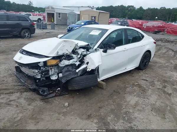 4T1DAACKXTU721243 2026 TOYOTA CAMRY - Image 2