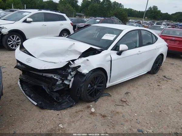 4T1DAACKXTU724868 2026 TOYOTA CAMRY - Image 2