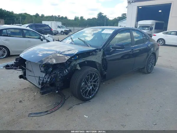 4T1DAACKXTU746157 2026 TOYOTA CAMRY - Image 2