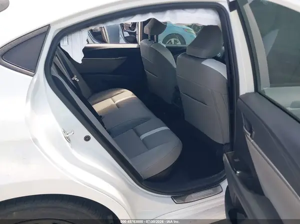 4T1DAACKXTU752427 2026 TOYOTA CAMRY - Image 8