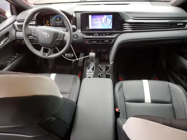 4T1DBADK0SU015005 2025 TOYOTA CAMRY - Image 8