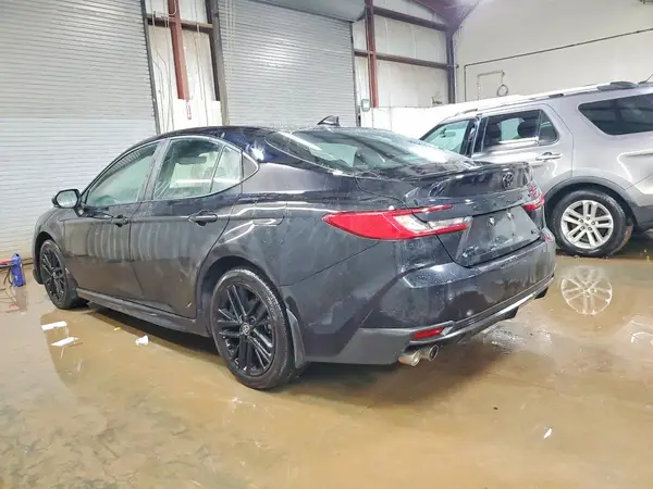 4T1DBADK0SU018521 2025 TOYOTA CAMRY - Image 2