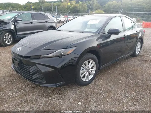 4T1DBADK0SU021676 2025 TOYOTA CAMRY - Image 2