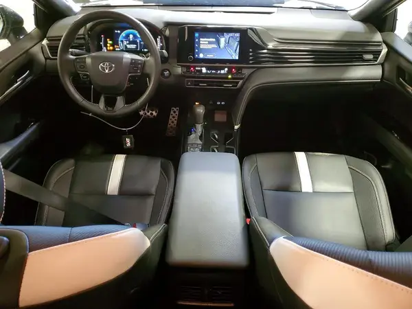 4T1DBADK0SU024240 2025 TOYOTA CAMRY - Image 8