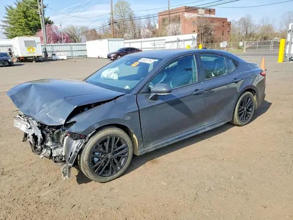 4T1DBADK0SU028269 2025 TOYOTA CAMRY - Image 1