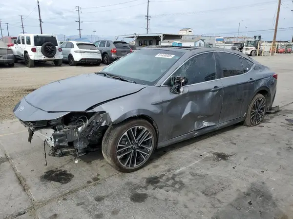 4T1DBADK0SU505248 2025 TOYOTA CAMRY - Image 1