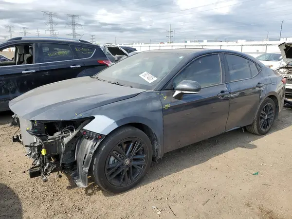 4T1DBADK0SU505539 2025 TOYOTA CAMRY - Image 1