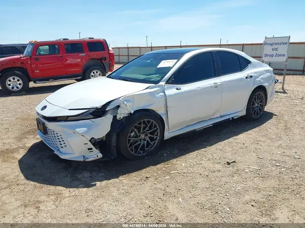 4T1DBADK0SU515679 2025 TOYOTA CAMRY - Image 2