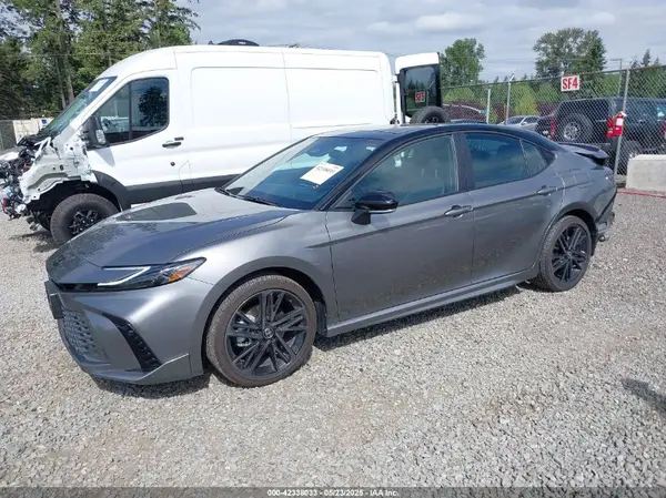 4T1DBADK0SU524298 2025 TOYOTA CAMRY - Image 2