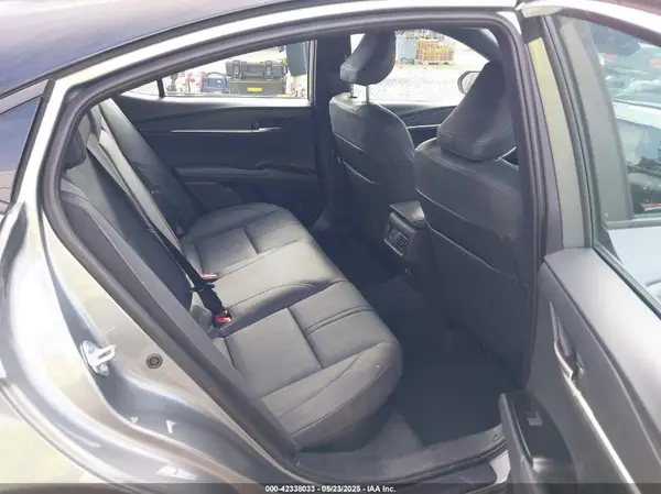 4T1DBADK0SU524298 2025 TOYOTA CAMRY - Image 8