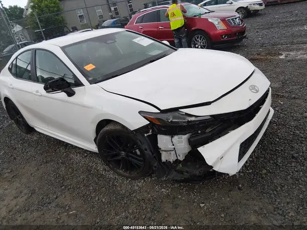 4T1DBADK0SU527072 2025 TOYOTA CAMRY - Image 1