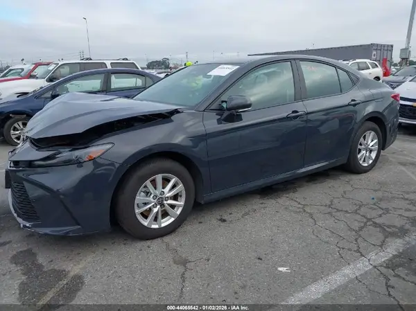 4T1DBADK0SU530277 2025 TOYOTA CAMRY - Image 2