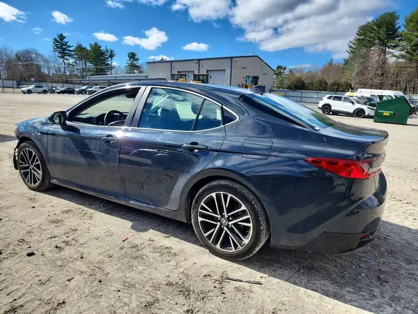 4T1DBADK0SU532157 2025 TOYOTA CAMRY - Image 2