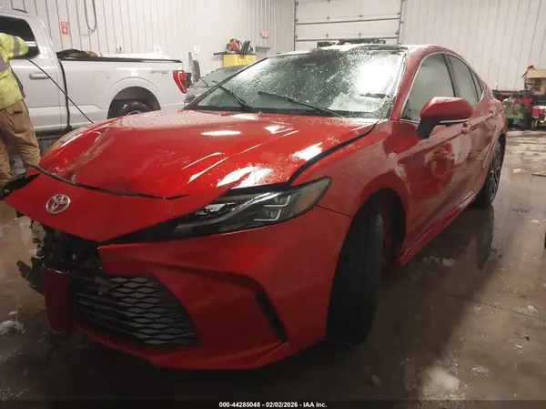 4T1DBADK1SU005826 2025 TOYOTA CAMRY - Image 2