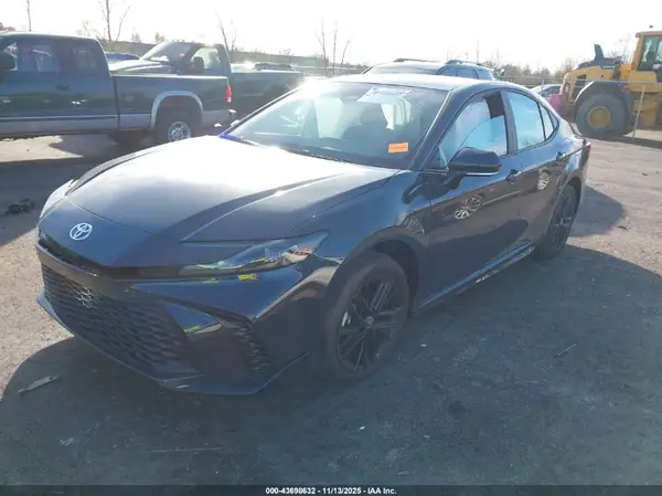 4T1DBADK1SU016163 2025 TOYOTA CAMRY - Image 2