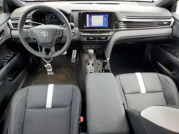 4T1DBADK1SU017670 2025 TOYOTA CAMRY - Image 8