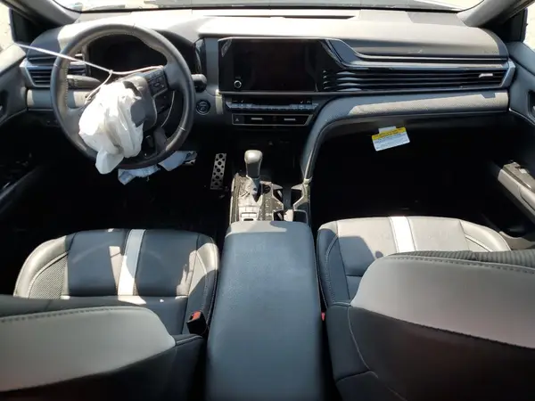 4T1DBADK1SU504383 2025 TOYOTA CAMRY - Image 8