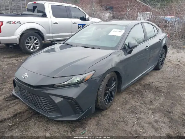 4T1DBADK1SU506330 2025 TOYOTA CAMRY - Image 2