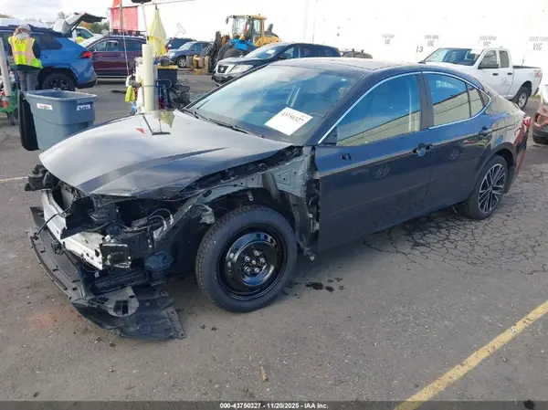 4T1DBADK1SU514153 2025 TOYOTA CAMRY - Image 2