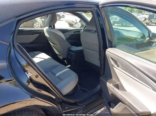 4T1DBADK1SU520972 2025 TOYOTA CAMRY - Image 8