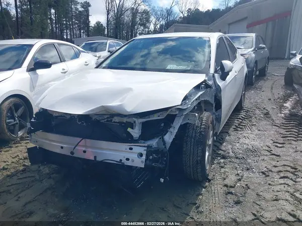 4T1DBADK1SU521443 2025 TOYOTA CAMRY - Image 2