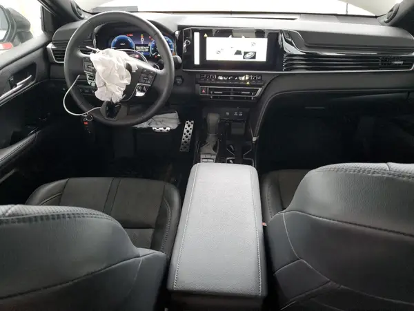 4T1DBADK1SU524973 2025 TOYOTA CAMRY - Image 8