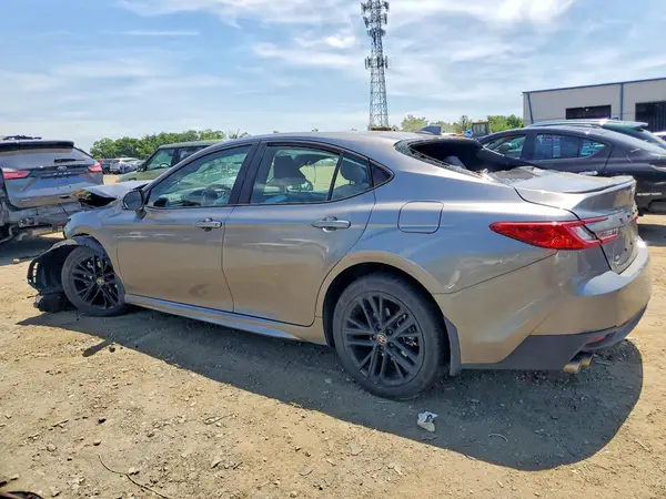 4T1DBADK1SU532698 2025 TOYOTA CAMRY - Image 2
