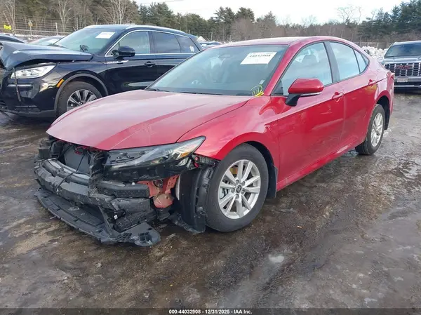 4T1DBADK1TU037533 2026 TOYOTA CAMRY - Image 2