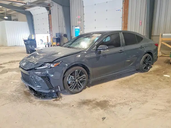 4T1DBADK1TU043798 2026 TOYOTA CAMRY - Image 1