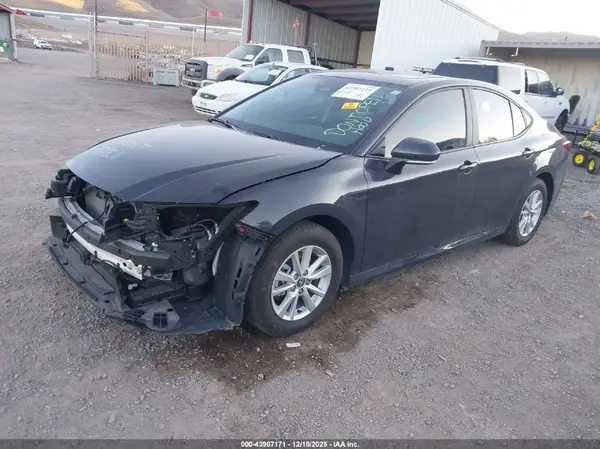 4T1DBADK2SU005477 2025 TOYOTA CAMRY - Image 2