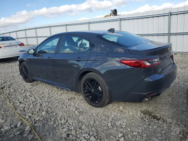 4T1DBADK2SU007066 2025 TOYOTA CAMRY - Image 2