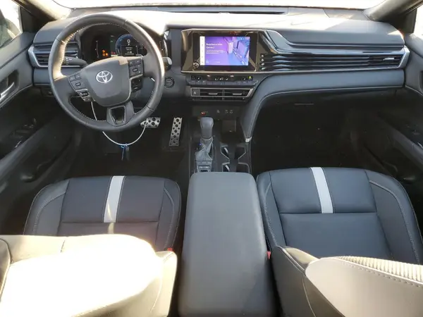 4T1DBADK2SU007066 2025 TOYOTA CAMRY - Image 8