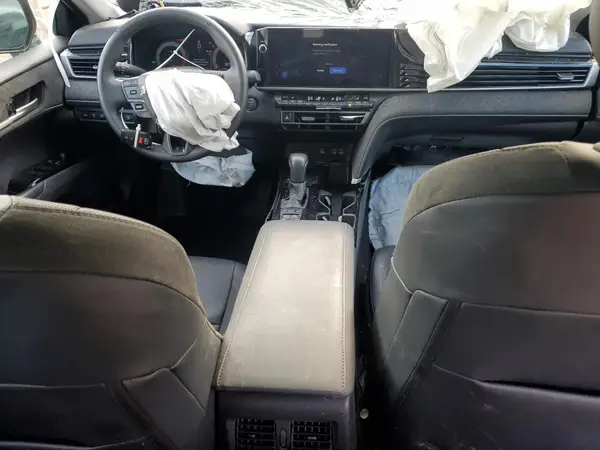 4T1DBADK2SU013109 2025 TOYOTA CAMRY - Image 8