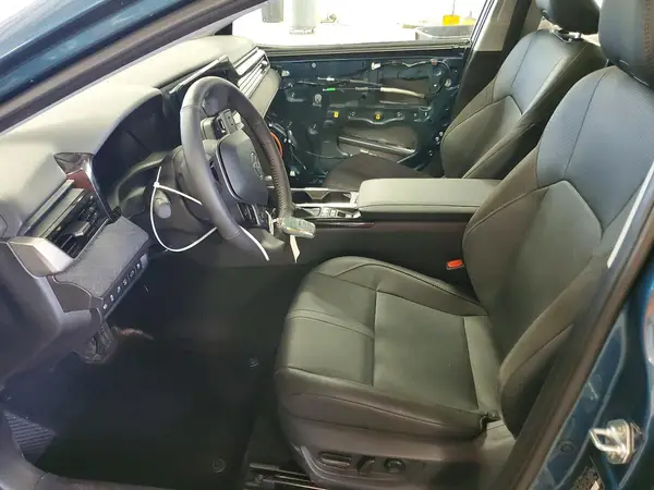 2025 TOYOTA CAMRY auction photo 7