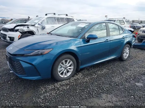 4T1DBADK2SU016849 2025 TOYOTA CAMRY - Image 2