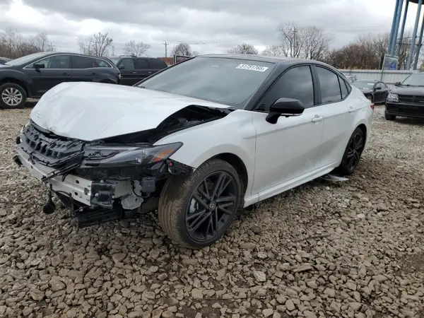 4T1DBADK2SU018150 2025 TOYOTA CAMRY - Image 1