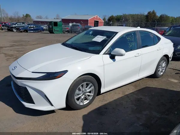 4T1DBADK2SU024224 2025 TOYOTA CAMRY - Image 2