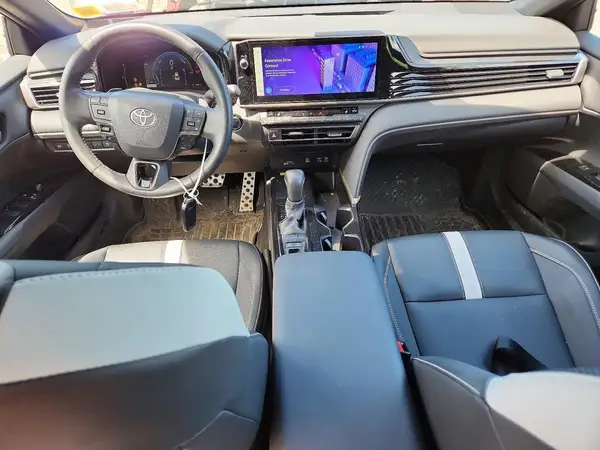 4T1DBADK2SU024448 2025 TOYOTA CAMRY - Image 8