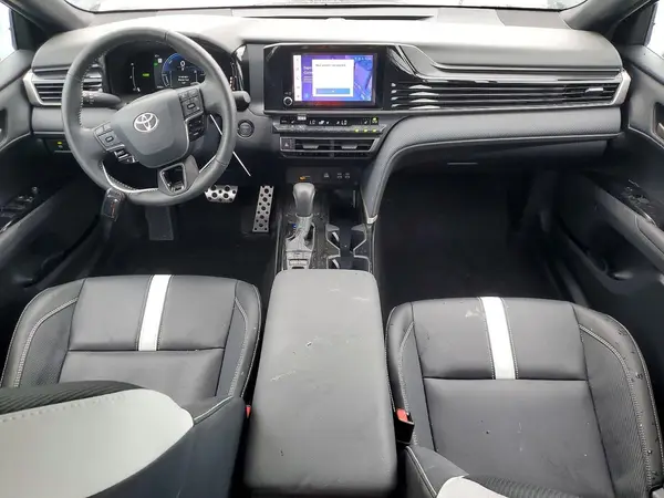 4T1DBADK2SU500486 2025 TOYOTA CAMRY - Image 8