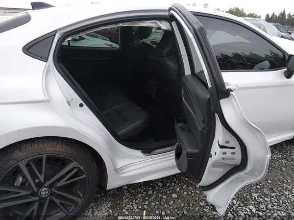 4T1DBADK2SU501749 2025 TOYOTA CAMRY - Image 8