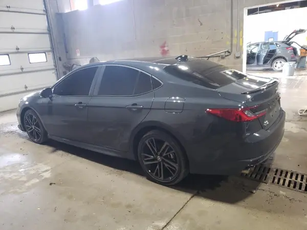 4T1DBADK2SU501833 2025 TOYOTA CAMRY - Image 2