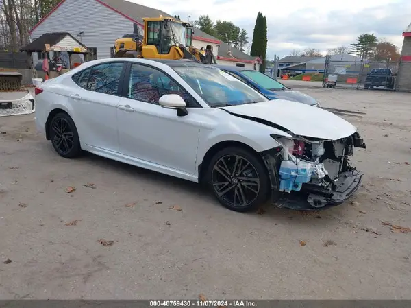 4T1DBADK2SU504148 2025 TOYOTA CAMRY - Image 1