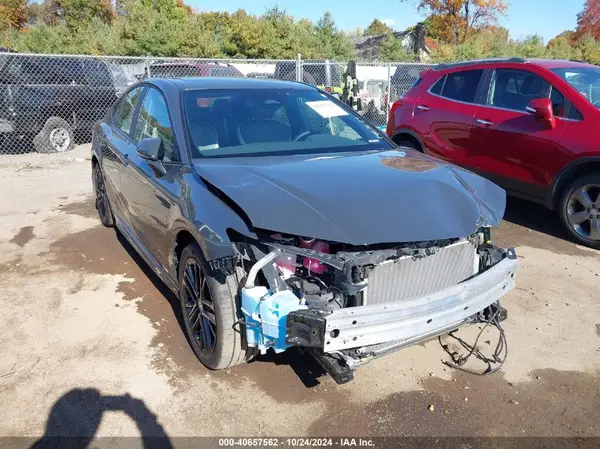 4T1DBADK2SU505056 2025 TOYOTA CAMRY - Image 1