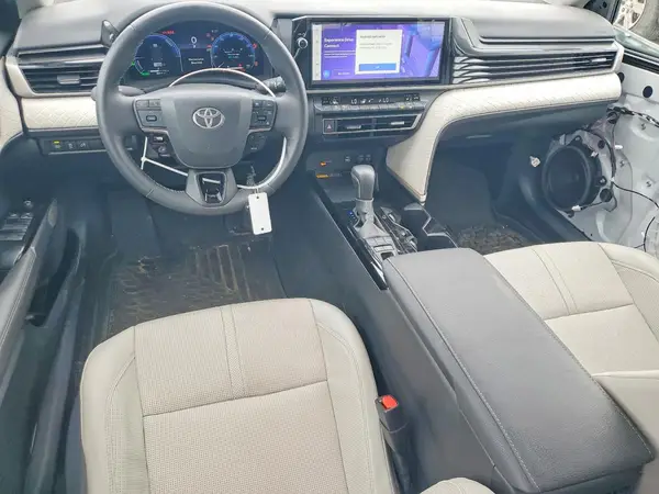 4T1DBADK2SU505882 2025 TOYOTA CAMRY - Image 8